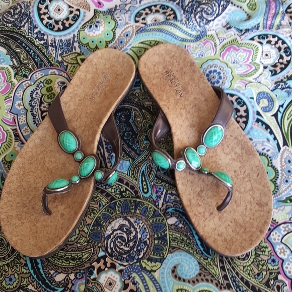 Kenneth Cole reaction brown turquoise tong sandals - Picture 2 of 4